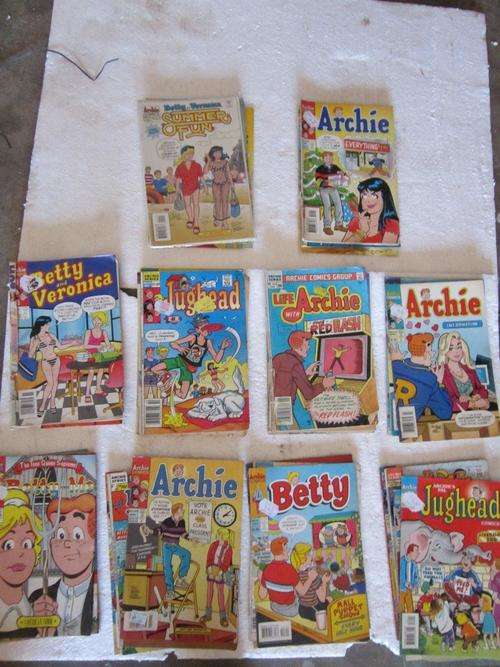 Job Lot Archie comics x 40