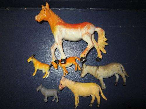 Job Lot Horse's rubber and plastic x 6