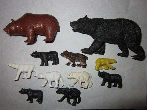 Job Lot Bears rubber and plastic x 11