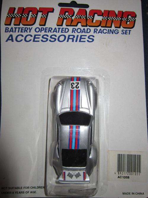 Slot car Porsche 1:43 Scale - for the battery operated sets