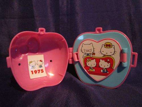 McDonalds -Hello Kitty - 2009