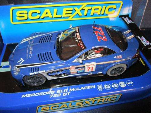 Scalextric  Mercedes SLR McLaren 722 GT 1:32 Scale (new)