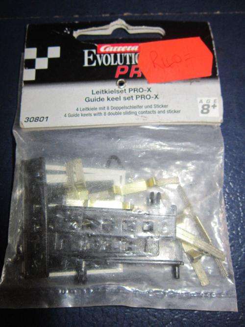 Carrera Evolution Pro-X 30801 guide keel set (NOS)