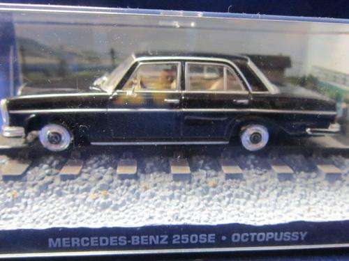 Mercedes-Benz 250SE   - Octopussy - James Bond Collection 1:43 Scale Die Cast