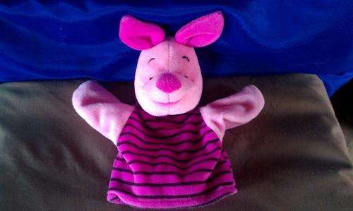 Piglet hand puppet +/- 17cm