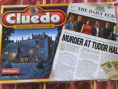 Cluedo - The Classic Detective Game Murder at Tudor Hall - Waddingtons