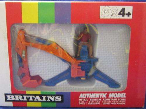 Britains - Rear mounted Digger  - 1:32 Scale Made in England (NOS)