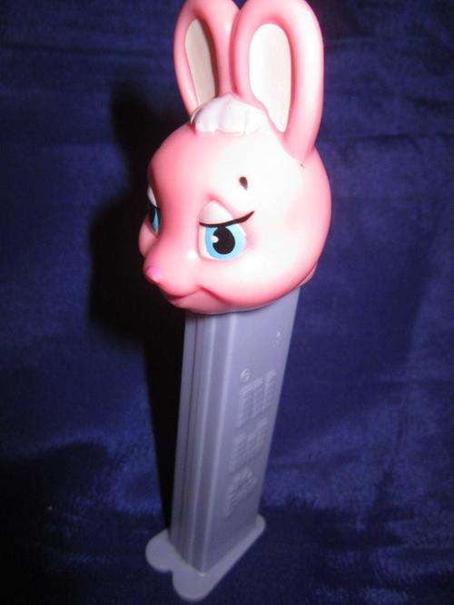 PEZ - Bunny - Pez Dispenser