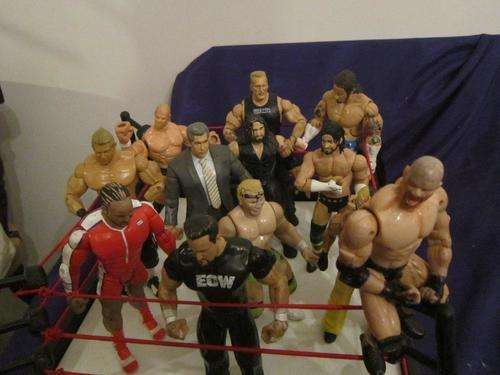 Large Job lot of Jakks WWE wrestlers + Ring