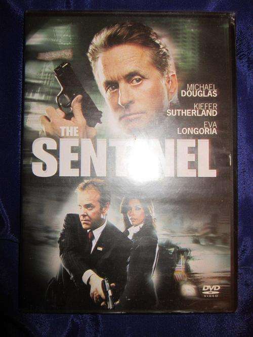 DVD - The Sentinel - Sutherland - Douglas - Longoria