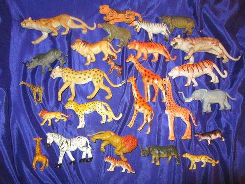 Job Lot 1 Wild Animals rubber and plastic x 26