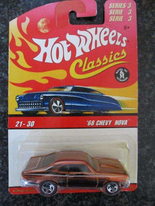 Hotwheels Classics Series 3 - '68 Chevy Nova