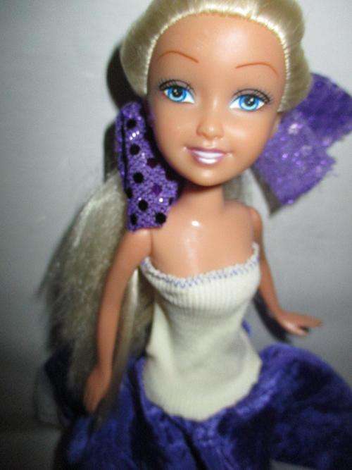 Sparkle Doll - Nice outfit