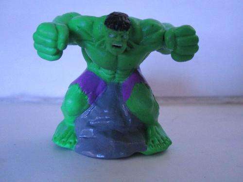 Small Solid Plastic Hulk +-4cm
