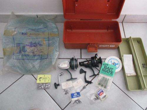 Small Job Lot of Vintage Fishing items - see pics
