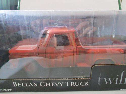 Greenlight - Bella's Chevy Truck 1963 Chevy Pick up Twilight saga 1:18 Scale