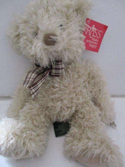Russ - Benet +-30cm still has label on
