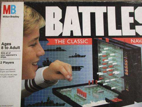 Battleship - The Classic Naval Combat Game - Milton Bradley Made in USA 1990