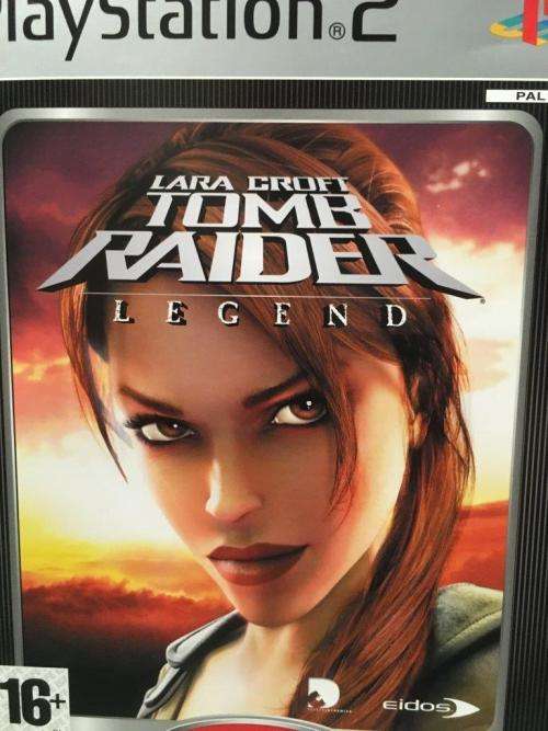 PS2 - Lara Croft Tomb Raider Legend Platinum