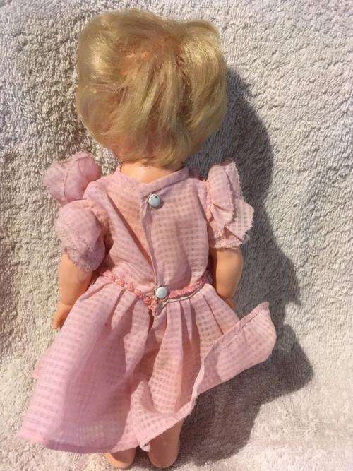 Vintage Pedigree Doll Circa 1950's / 60's +-26cm