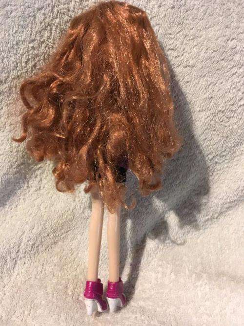 Bratz Doll with Butterfly Tattoo  (27cm) - MGA