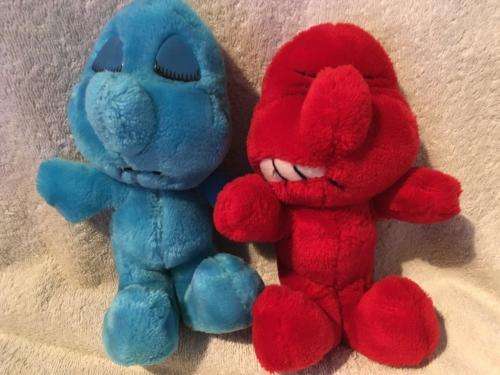 A Pair of Vintage Moodies Teddies by Kent Toys 1981 +- 23cm