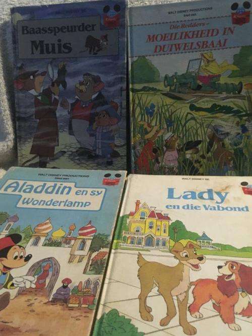 Job Lot 3 of 4 Vintage Afrikaans Disney Wonder Wereld Van Less Children Books - See pics for Titles
