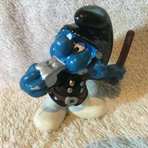 Vintage Peyo Smurfs  x 6 1970's - 1980's