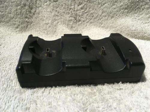 2 Way Playstation Move Charging Station - USB powered