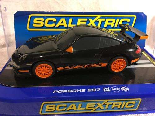 Scalextric - Porsche 997 GT3 RS (360deg Spin) 1-32 Scale