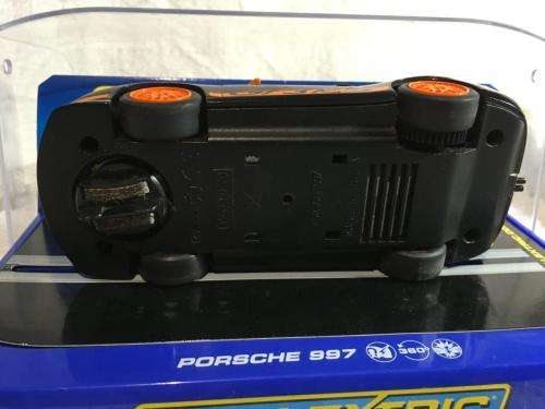 Scalextric - Porsche 997 GT3 RS (360deg Spin) 1-32 Scale