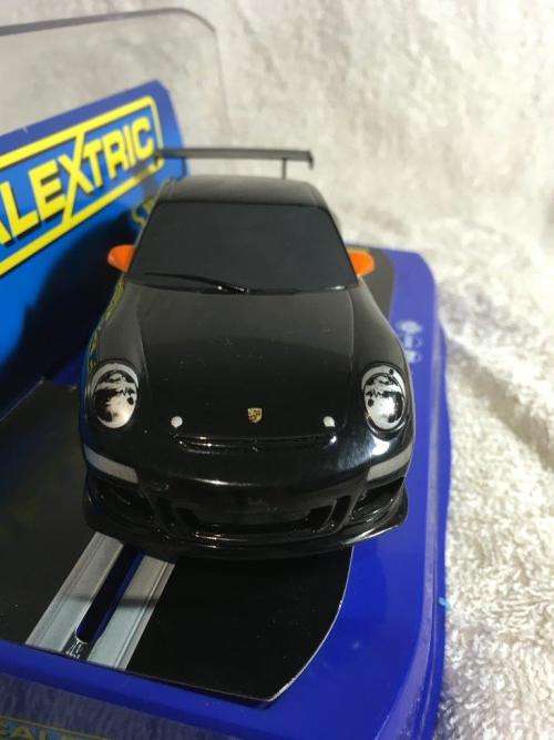 Scalextric - Porsche 997 GT3 RS (360deg Spin) 1-32 Scale