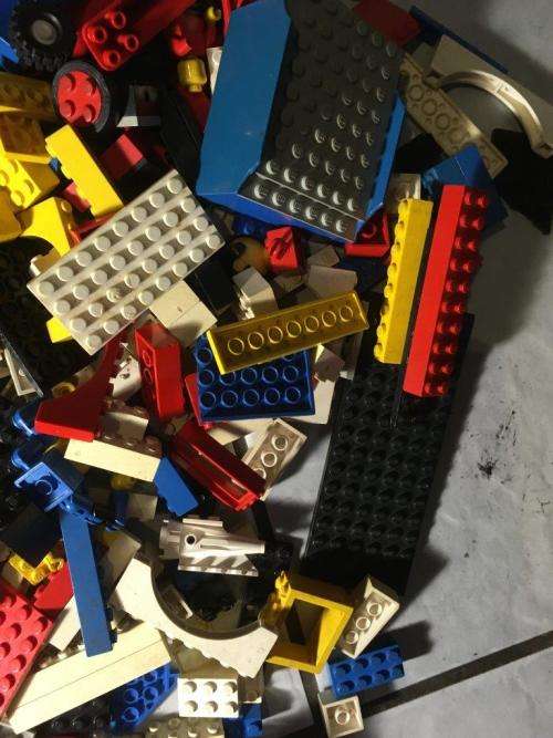 Job Lot of Vintage Genuine Lego over 500 pieces