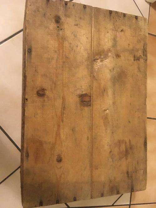 Vintage Black & White wood crate Blended Scotch Whisky James Buchanan
