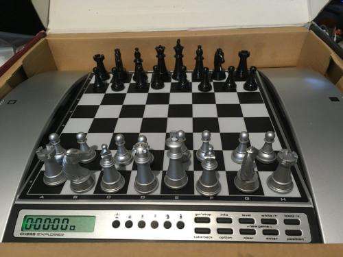 Mephisto Saitek Chess Explorer Endorsed by Kasparov