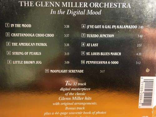 CD - Glen Miller Orchestra - In The Digital Mood ( Has booklet)