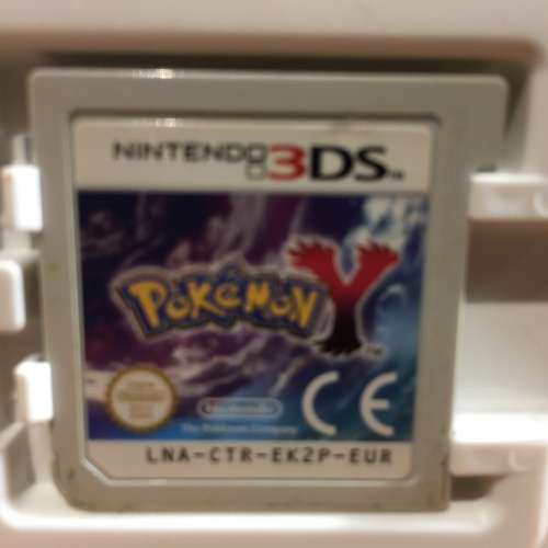 Nintendo 3DS - Pokemon Y (Cartridge Only)