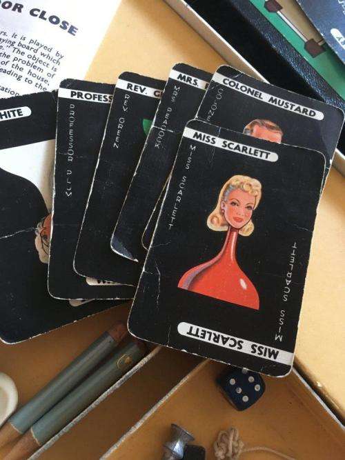 Vintage Cluedo - Circa 1950`s The Great Detective Game - Waddingtons - Wooden & Metal Pieces