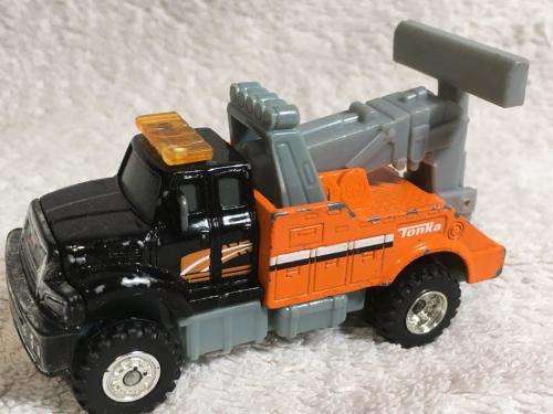 Tonka Tow Truck - Hasbro 2012 Rubber Wheels +-9cm LOng