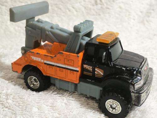 Tonka Tow Truck - Hasbro 2012 Rubber Wheels +-9cm LOng
