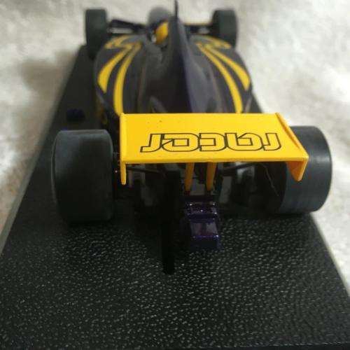 Scalextric - Dallara Indy "Collectors Club Car 2004"  (New) 1:32 Scale