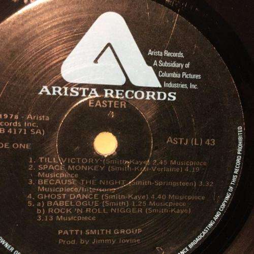 LP - Patti Smith Group - Easter (ASTJ(L)43)