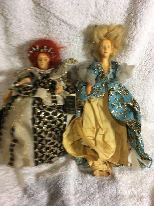 Vintage Peggy Nesbit Queen Elizabeth I P/600 + other Peggy Nesbit doll