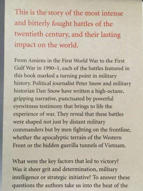 The World`s Greatest Twentieth Century Battlefields Peter And Dan Snow - Hard Cover 304 pages