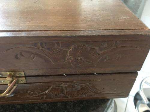Vintage Wooden Chess set In A Wooden Carry Case - See description