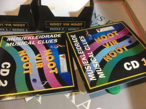 Vintage - Noot Vir Noot Reeks 1 & 2 inside