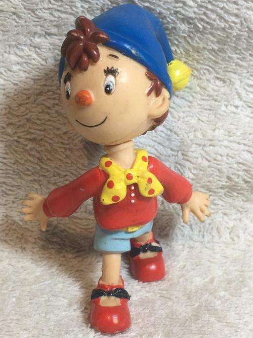 Vintage Rubber Noddy Hands Back +-9cm circa 1990's