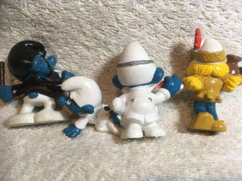 Vintage Peyo Smurfs  x 4 set 2 1970's - 1980's (Old Toy Shop Find)