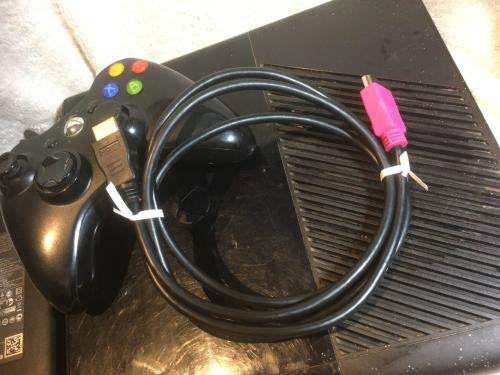 Xbox 360E Console Black 500 Gig Hard Drive Controller, PSU + HDMI Cable