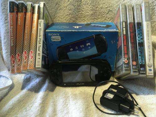 PSP Street (Boxed), 32MB Memory Card Charger, 5 Games + 4 UMD Music videos